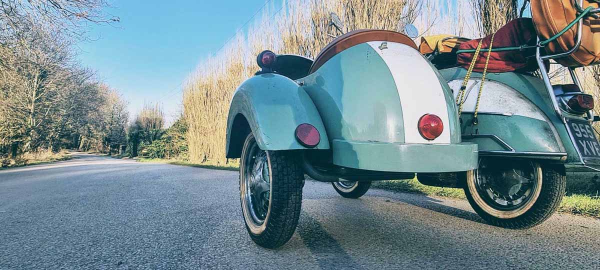 Vespa with sidecar clearance for sale